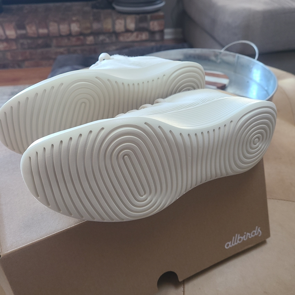 allbirds Women's NZ Corduroy Runner in Stony Cream - Picture 5 of 5
